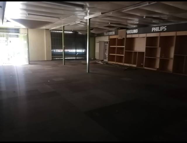 1,300M² WAREHOUSE FOR SALE IN MARSHALLTOWN